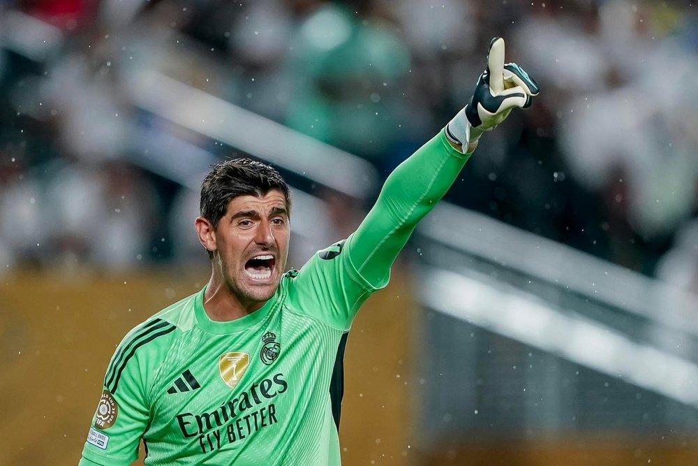 Courtois rinnoverà fino al 2027. EFE