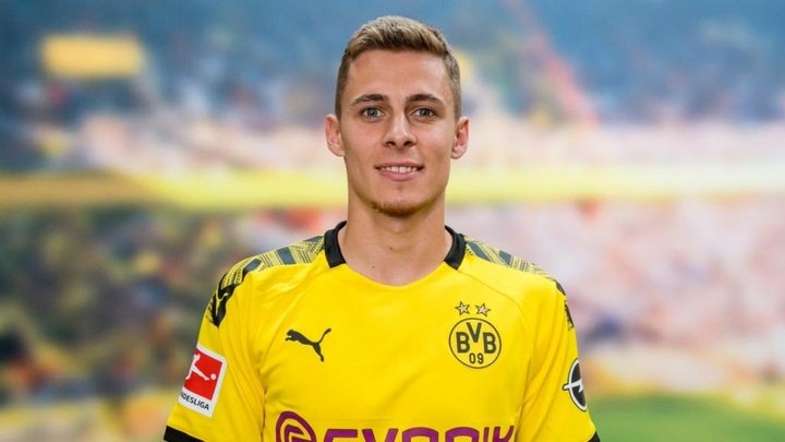 UFFICIALE: Thorgan Hazard firma con il Dortmund fino al 2024
