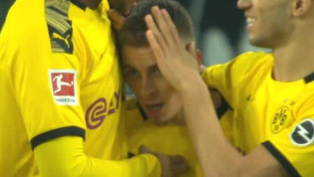Thorgan Hazard se vistió de Eden para adelantar al Borussia. Captura/MovistarLigadeCampeones