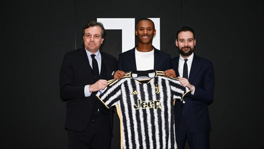 Djaló llega a la Juventus para reforzar la zaga. JuventusFC