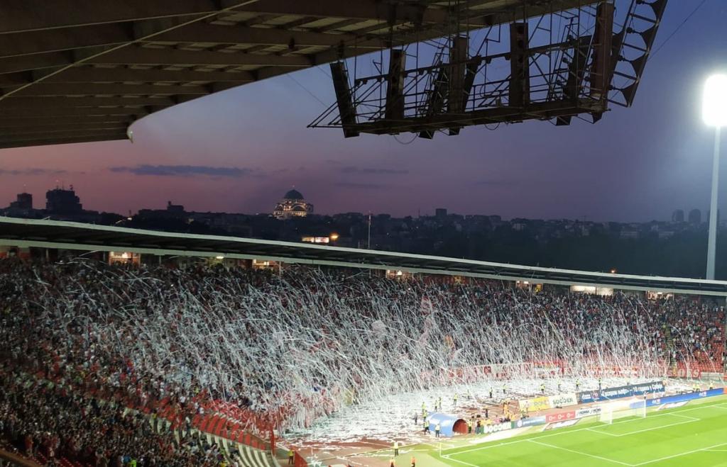 Star Belgrade fans spark bringing tank to stadium