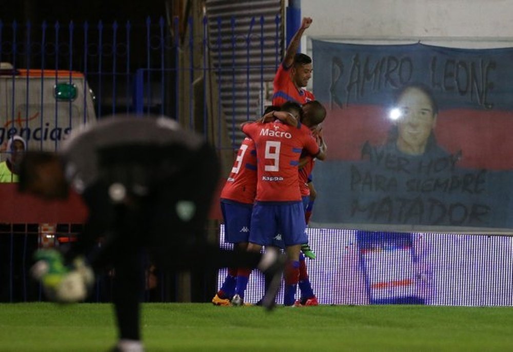 Tigre celebra la victoria ante Sarmiento. AFA