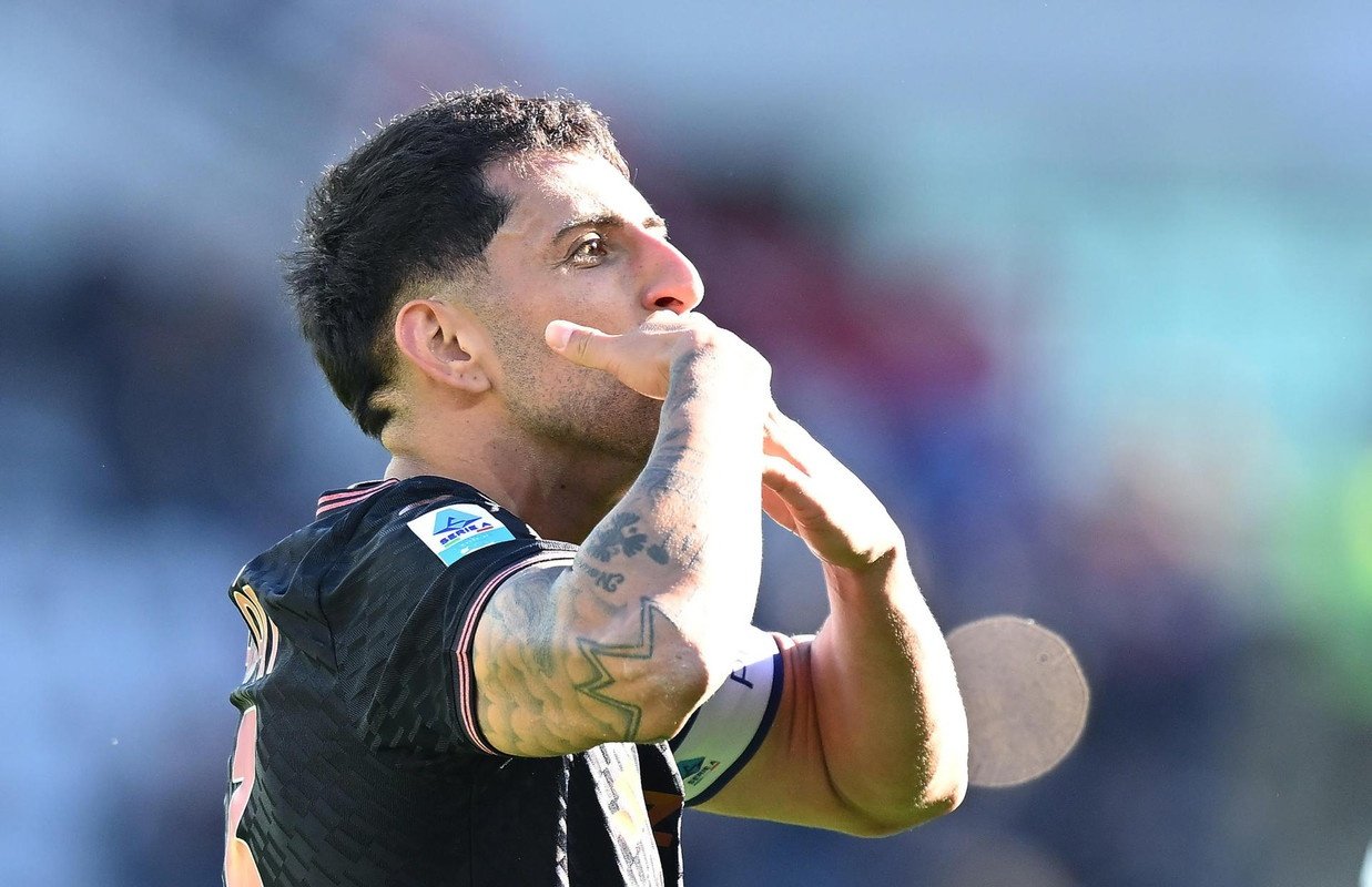 Importante vittoria casalinga per il Torino contro il Genoa (2-1) grazie a un gol di Guillermo Maripán, che ha sancito la rimonta per la sua squadra.