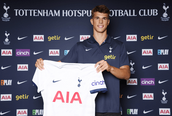 Tottenham have finally announced the signing of Luka Vuskovic, a centre-back from Croatian side Hajduk Split. The young defender was on the radar of teams like Barcelona, Madrid and Manchester City but in the end it was Spurs who moved fastest to land the promising youngster on a seven-year deal.