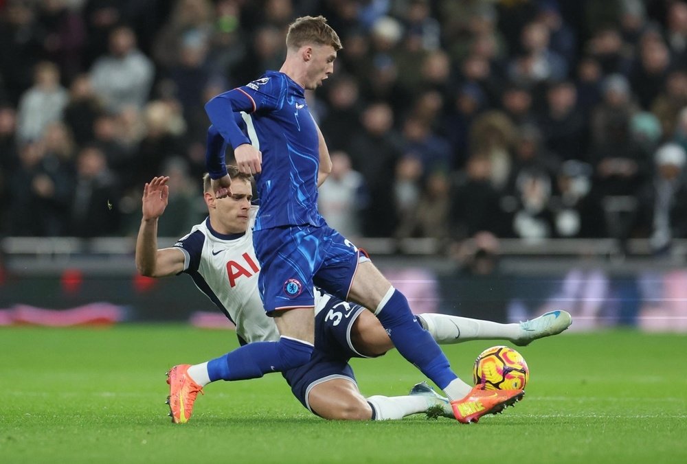 Cole Palmer restarted the game from the penalty spot in the 61st minute on Sunday. EFE