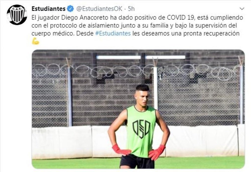 El futbolista está en cuarentena con su familia. Twitter/EstudiantesOK