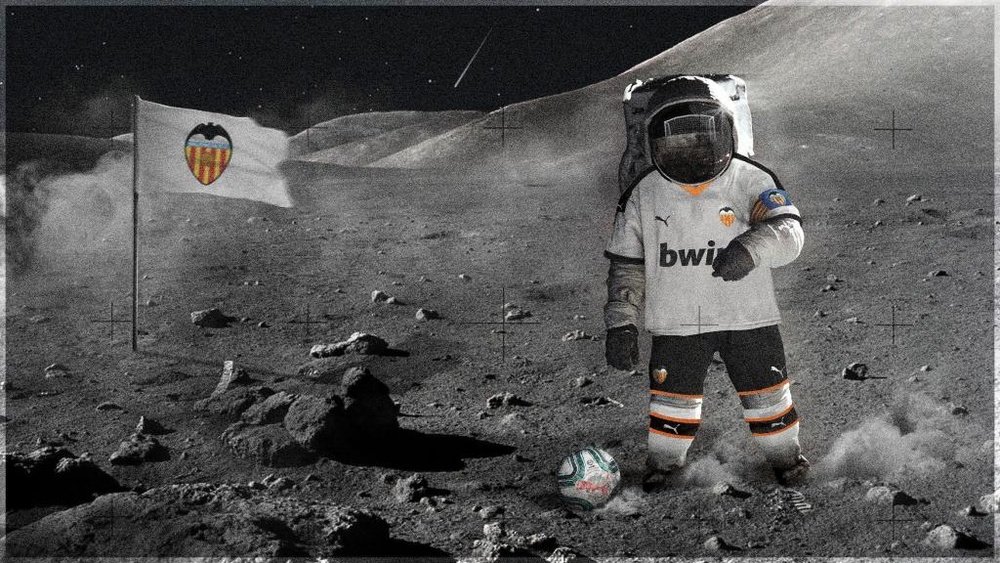 El Valencia celebró el aniversario de la llegada a la luna. ValenciaCF