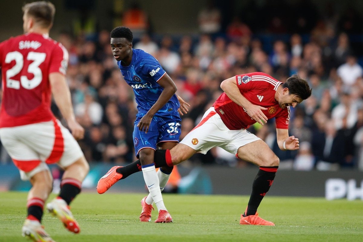 Tyrique George is looking to leave Chelsea this month in search of more consistent game time, with several Bundesliga clubs expressing a strong interest in the young winger.