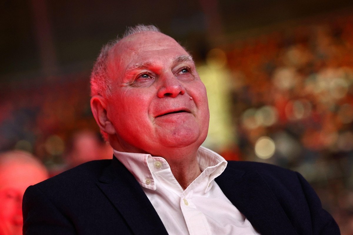 Le président d'honneur du Bayern est sorti de l'hôpital après une rupture de veine