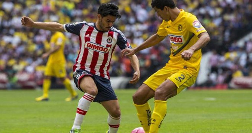 Un clásico del fútbol mexicano entre América y Chivas. Twitter