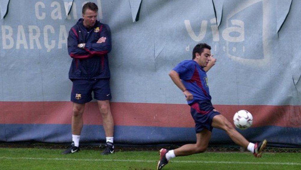 Xavi foi impedido de ir para o Milan. FCBarcelona