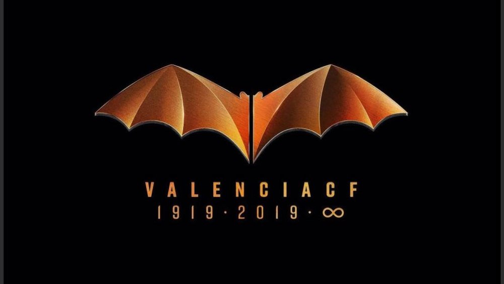 A proprietária de Batman denunciou o Valência. ValenciaCF
