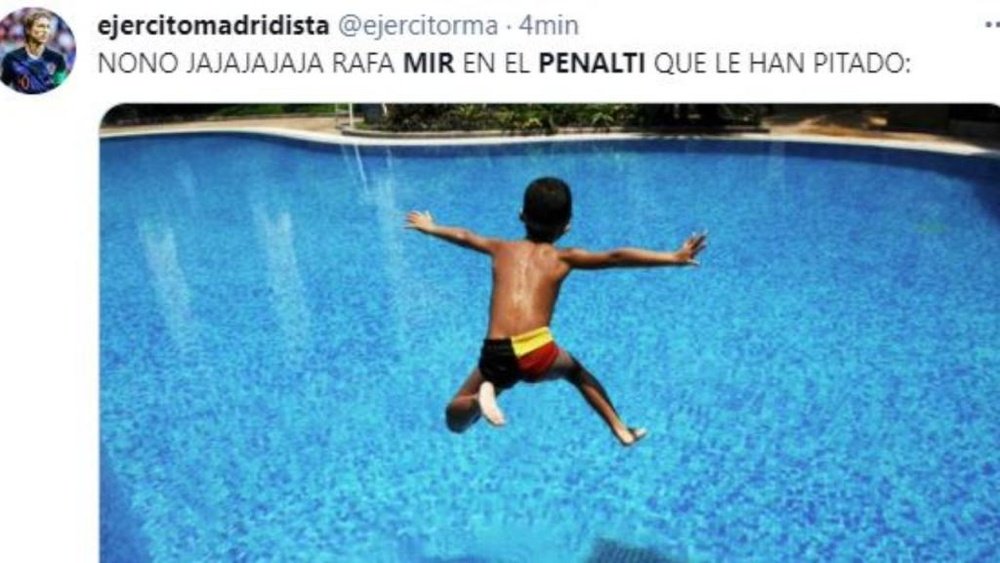 Los mejores 'memes' del Barcelona-SD Huesca. Twitter/ejercitorma