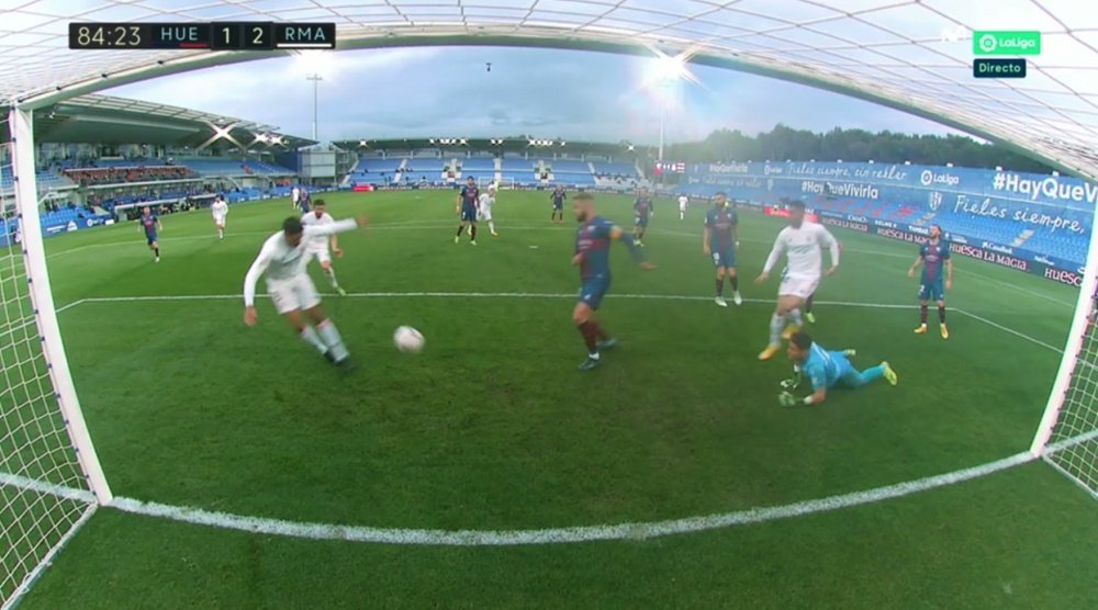 Varane made it 1-2 Madrid. Screenshot/Movistar+LaLiga