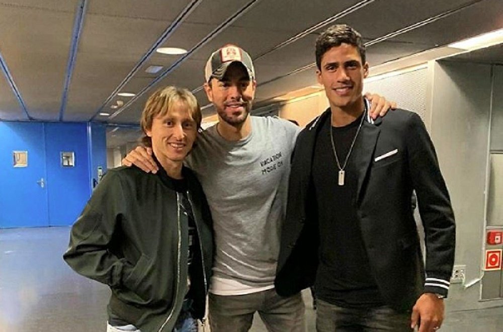 Varane et Modric ont assisté au concert d'Enrique Iglesias. Capture/RaphalVarane