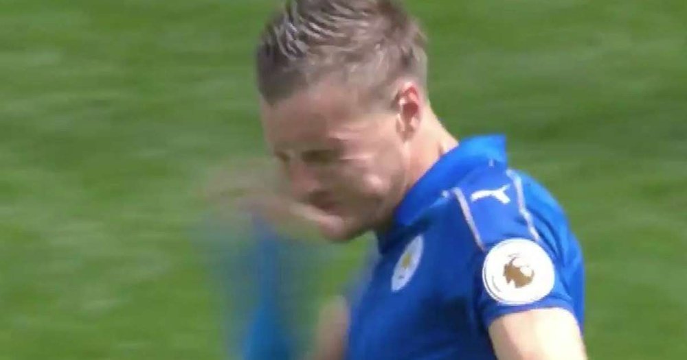 Jamie Vardy shows his commitment in every match. Youtube