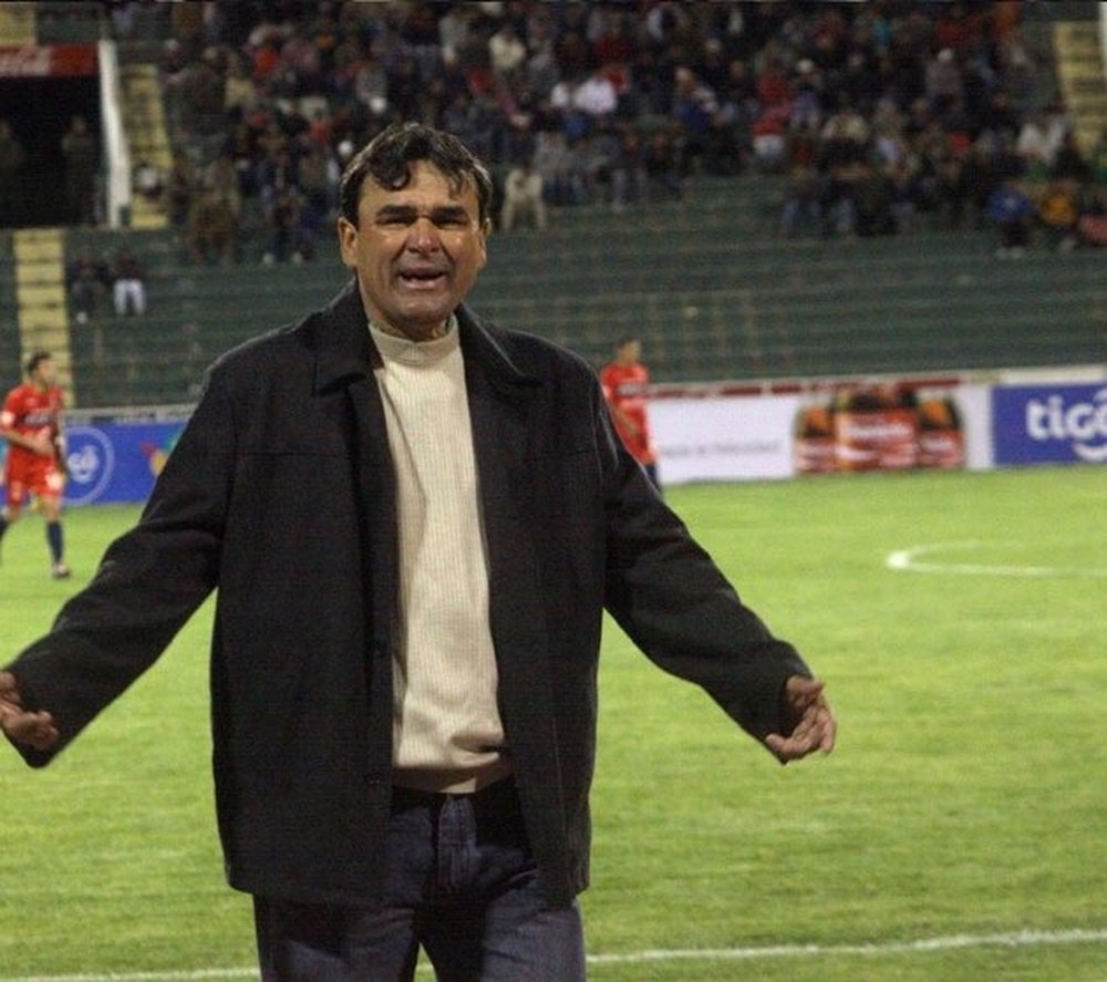 El ex jugador boliviano 'Tucho' Antelo ha firmado con Guabira como nuevo entrenador del equipo. Club