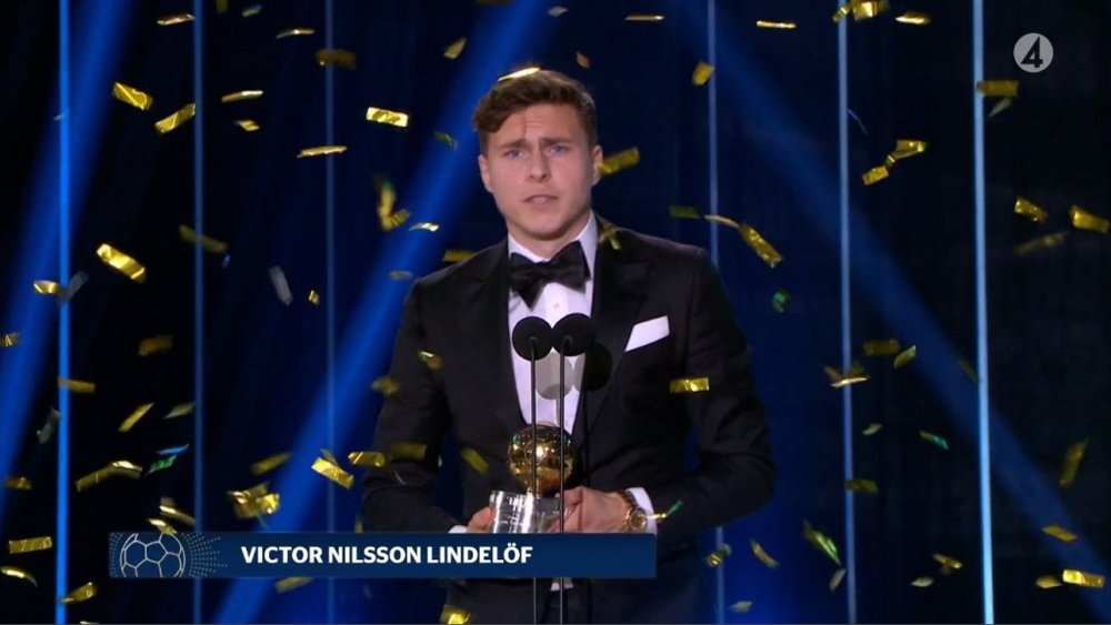 Victor Lindelof awarded Swedish Footballer of the Year 2018. Captura/Kanal4