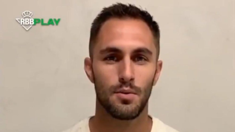 Víctor Ruiz, muy ilusionado por llegar al Betis. Twitter/RealBetis