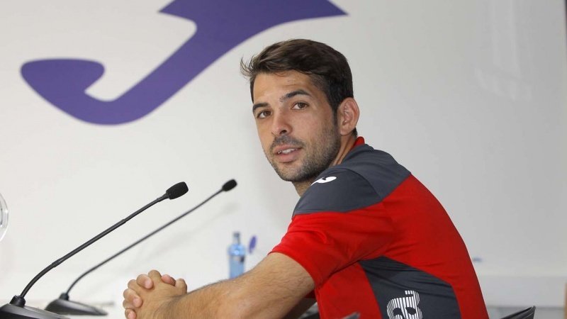 Víctor Sánchez, centrocampista del Espanyol, en rueda de prensa. RCDEspanyol