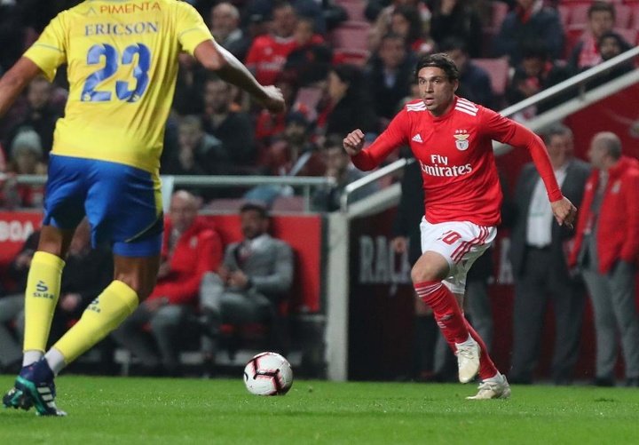 Rafa Silva salva al Benfica sobre la campana