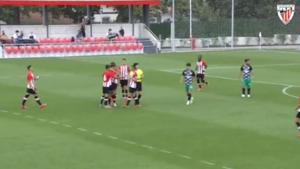 El Bilbao Athletic venció al Racing de Santander en Lezama. Captura/AthleticClub