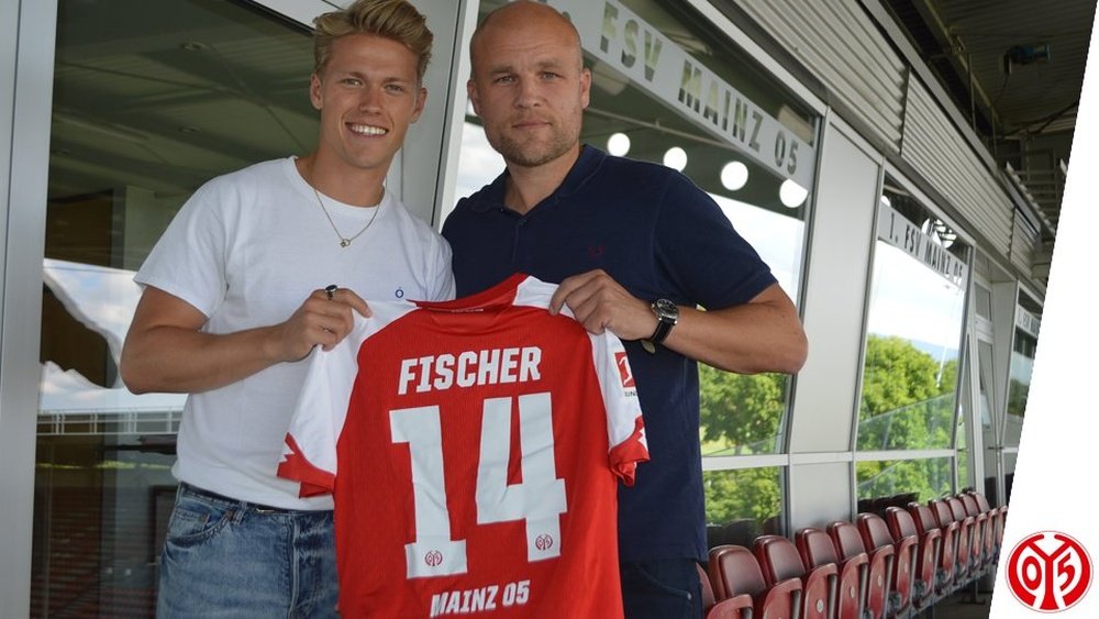 Viktor Fischer vestirá esta temporada los colores del conjunto alemán en la Bundesliga. Mainz05