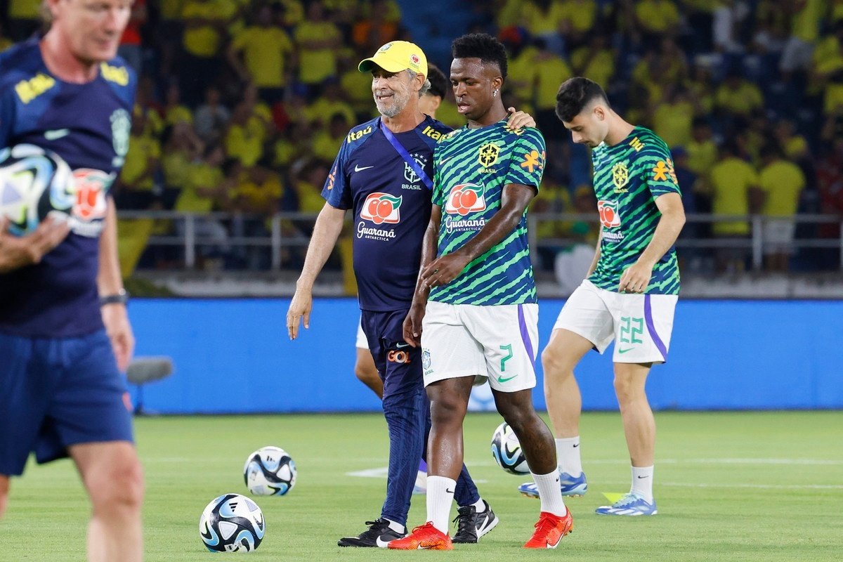 Vinicius s'est blessé à la cuisse avec le Brésil, le Real Madrid s'inquiète