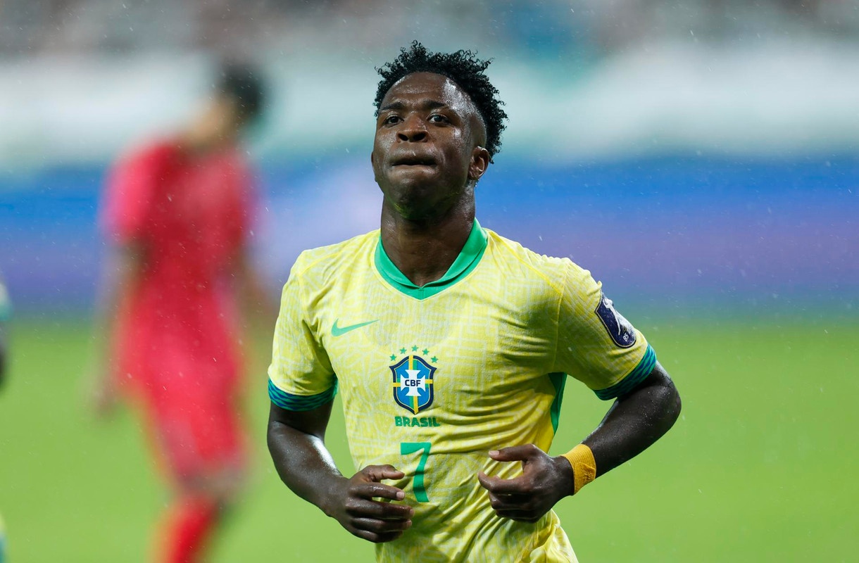 Dunga : "Vinicius Jr, leader technique mais pas de vestiaire"