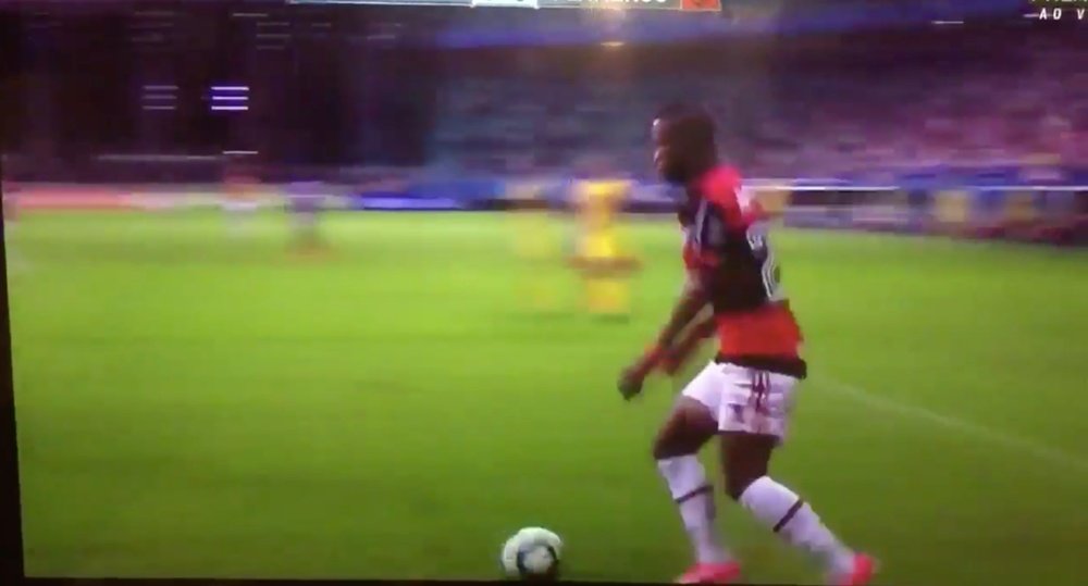 Vinicius, en el partido entre Flamengo y Bahia. Twitt