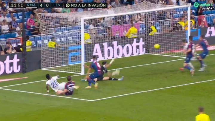 Vinicius marcó el 4-0 del Madrid al Levante. Captura/MovistarLaLiga