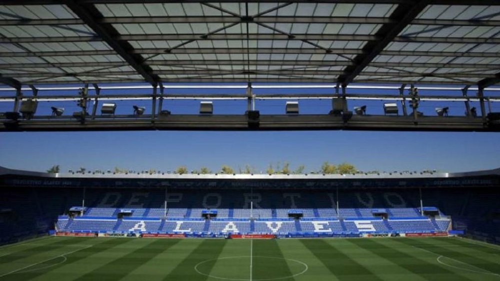 Alaves release statement after the arrest of Verdon for domestic violence. EFE