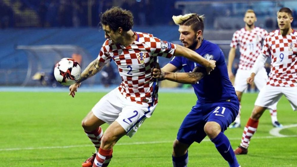 Mou no perdió detalle del Croacia-Nigeria. AFP