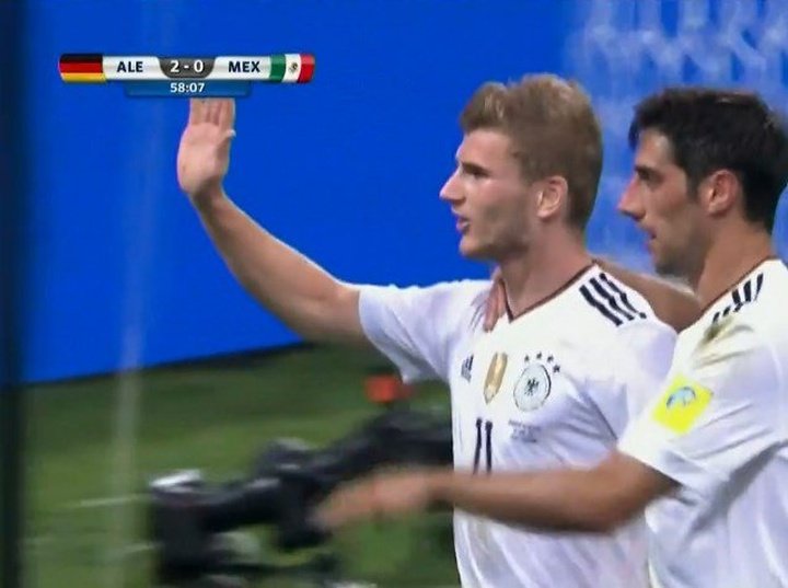 Vidéo : L'Allemagne joue au flipper avec le Mexique et Werner inscrit le troisième but