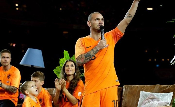 A mensagem de Sergio Ramos após Sneijder se aposentar