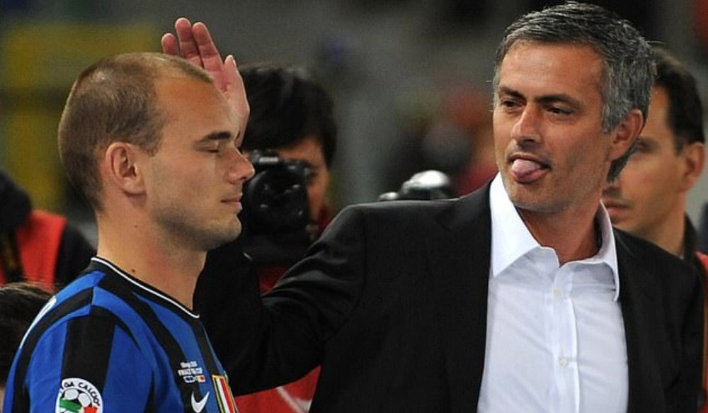 Sneijder alabó a Mou por su forma de trabajar. AFP