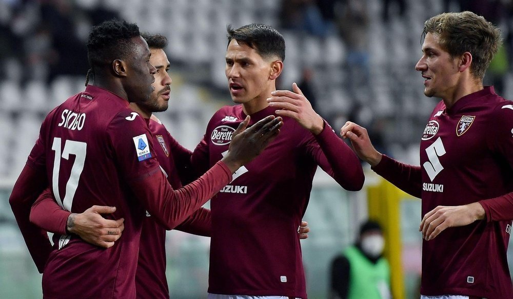 Genoa y Torino avanzaron a la siguiente ronda. EFE