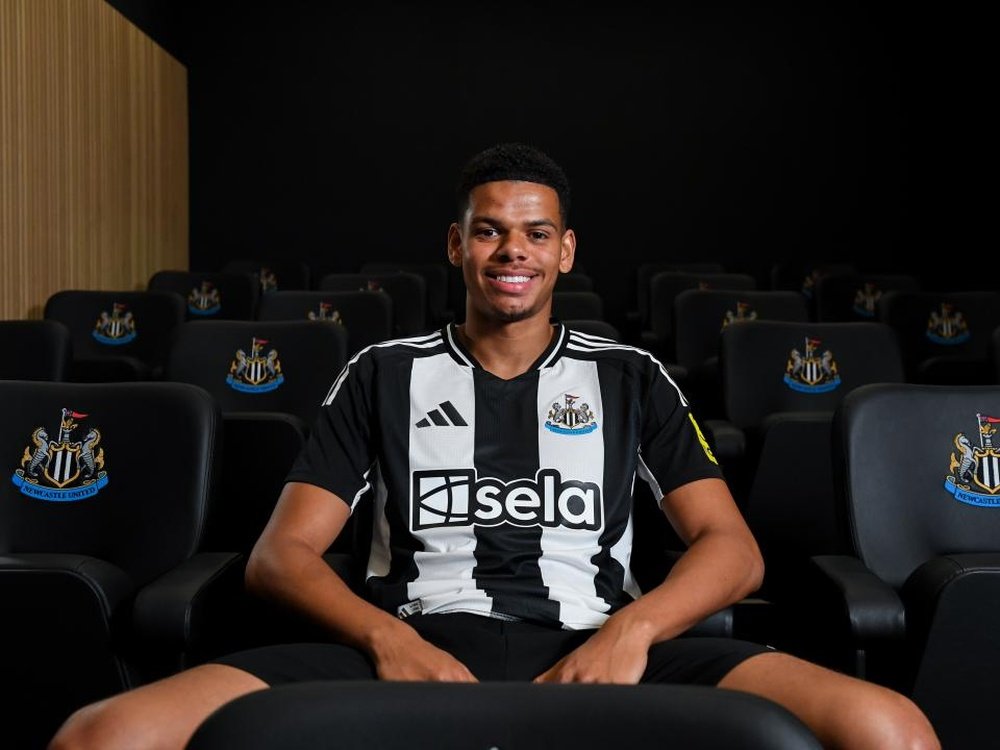 El Newcastle olvida los fichajes lujosos: llega Osula por 11.6 millones. NewcastleUnited