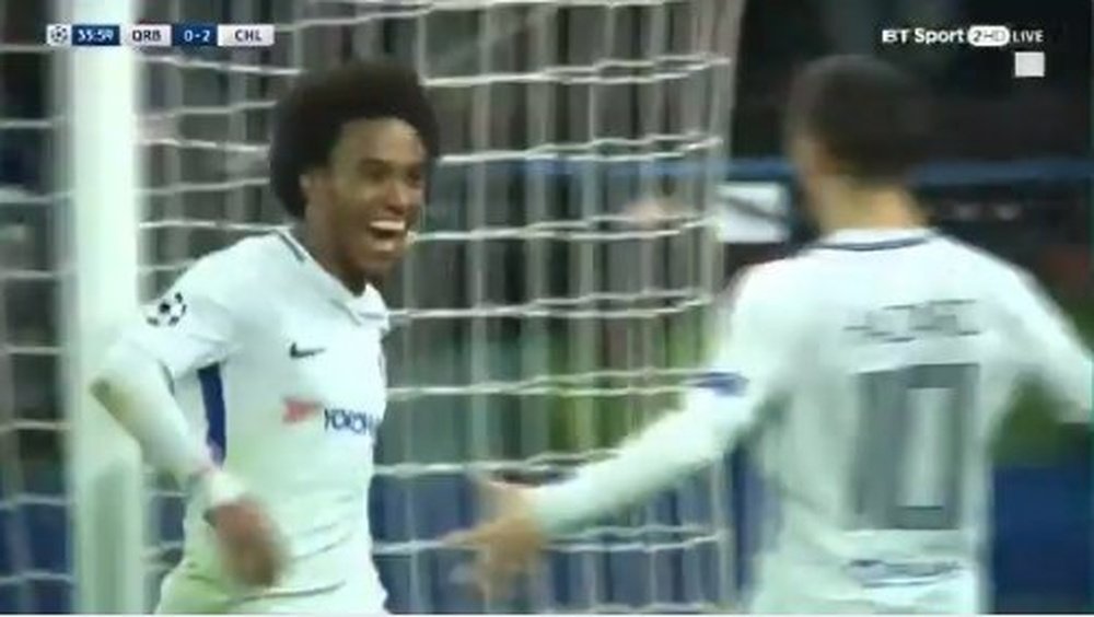 Willian made it two. Twitter