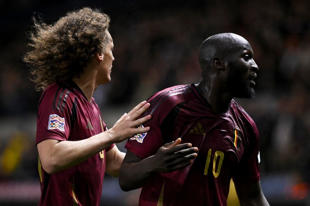 Lukaku, De Bruyne and Courtois lead Belgium squad for World Cup qualifiers