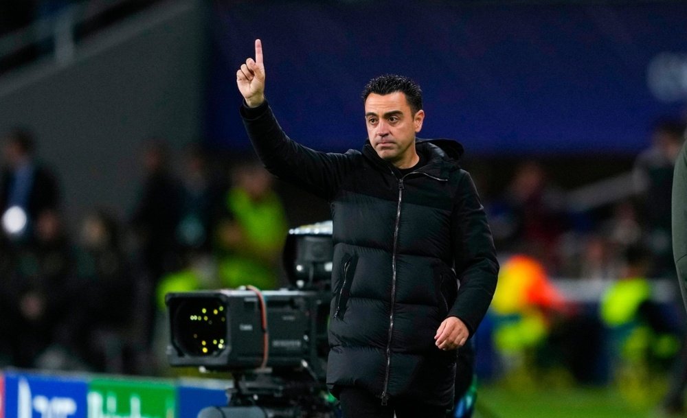 Xavi, tocado tras la eliminación de Champions. EFE