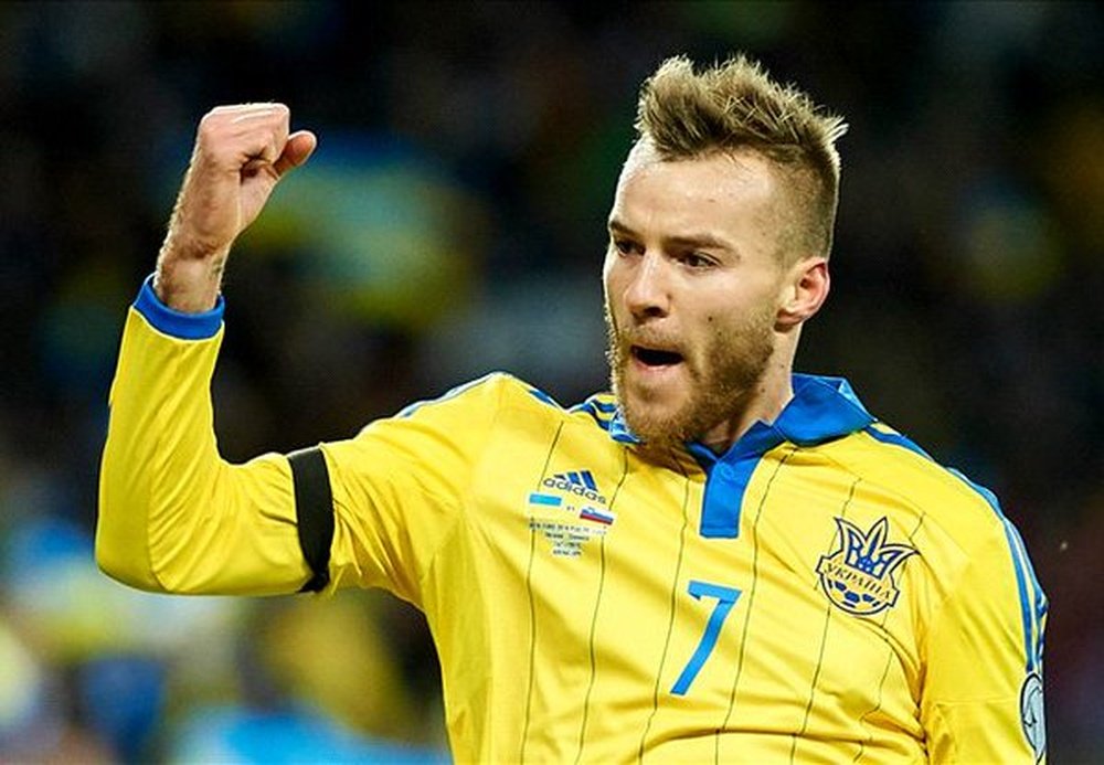Yarmolenko, jugador deseado por el Arsenal, celebra un gol con el Dynamo de Kiev. Twitter