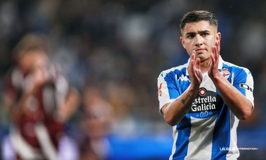 El Como cerca a Yeremay. LaLiga