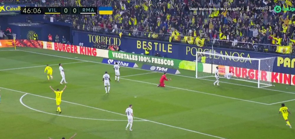 Villarreal hit the front after Pino beat Courtois. Screenshot/MovistarLaLiga
