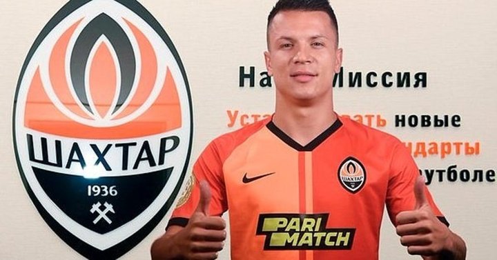 El ex sevillista Konoplyanka firma por el Shakhtar Donetsk