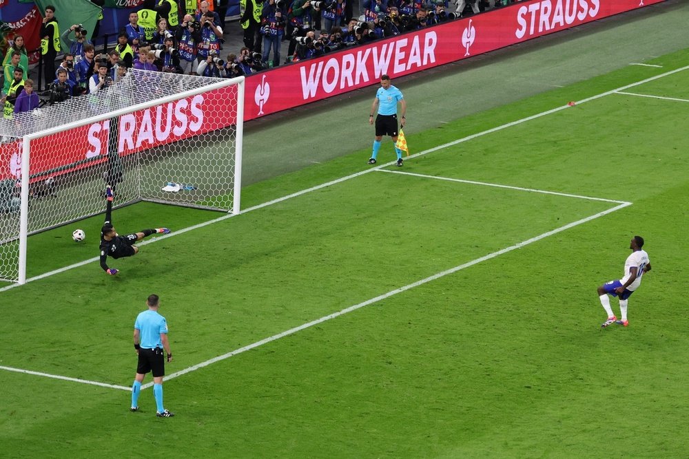 Fofana has played three of the five games at Euro 2024, all of them as a substitute. EFE