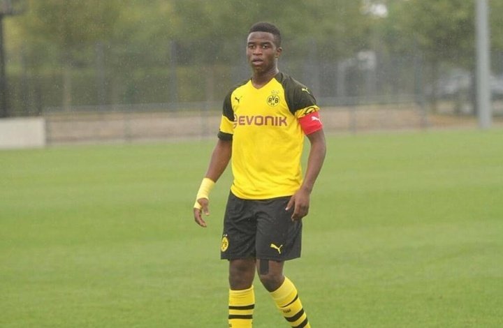 Le prodige de 13 ans de Dortmund va jouer en U19