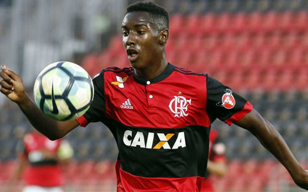 Yuri Cesar deixou o Flamengo temporariamente e assinou empréstimo com o Fortaleza. Flamengo