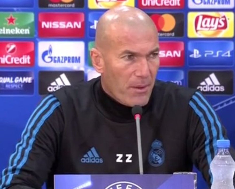 Zidane se hizo un lío absoluto. RealMadridTV