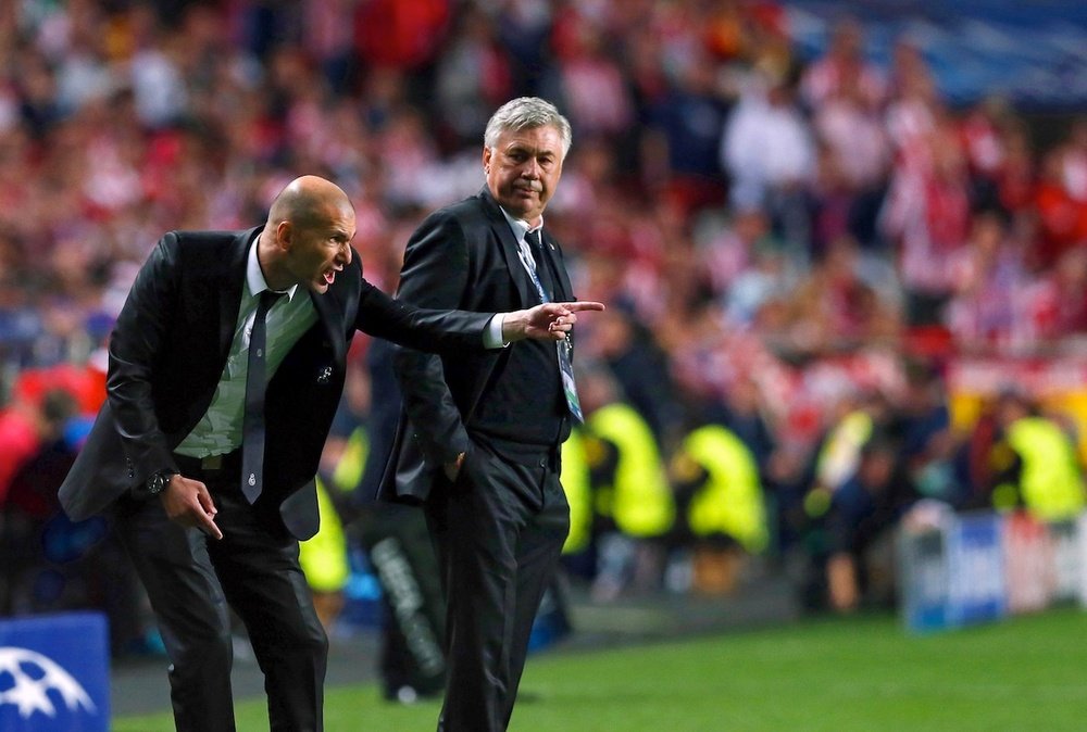 Madrid coach Zidane welcomes Champions League reunion with Ancelotti's Bayern. EFE